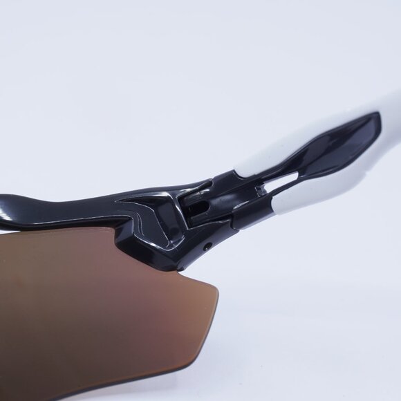 Oakley OO9208 9208C7 Sunglasses Carbon Shield Frame, Prizm Rose Gold Lenses - Picture 5 of 10